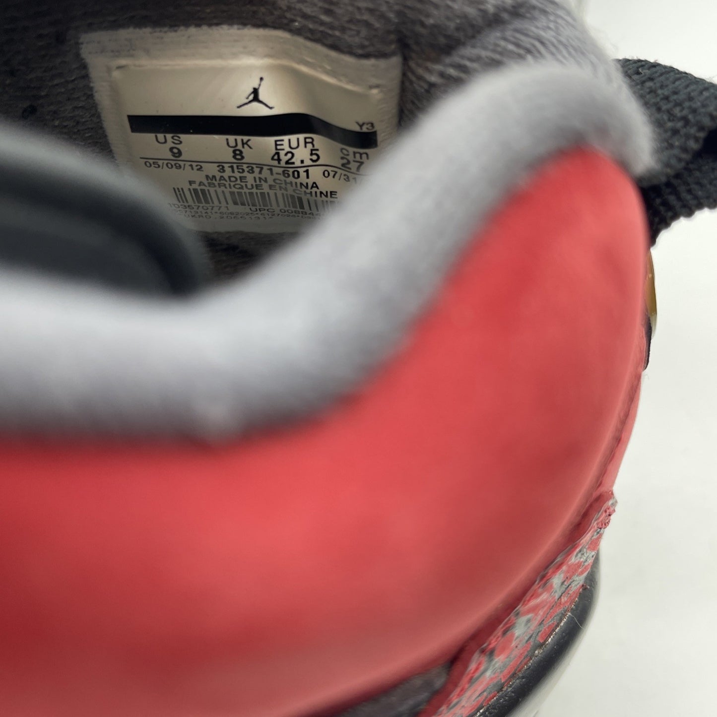 Size 9 - Jordan Spizike Toro Bravo Red Black Suede (315371-601)