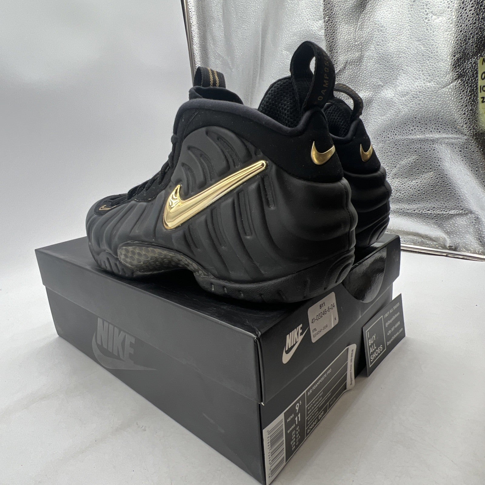 Size 9.5 - Nike Air Foamposite Pro Black Metallic Gold (624041-009)