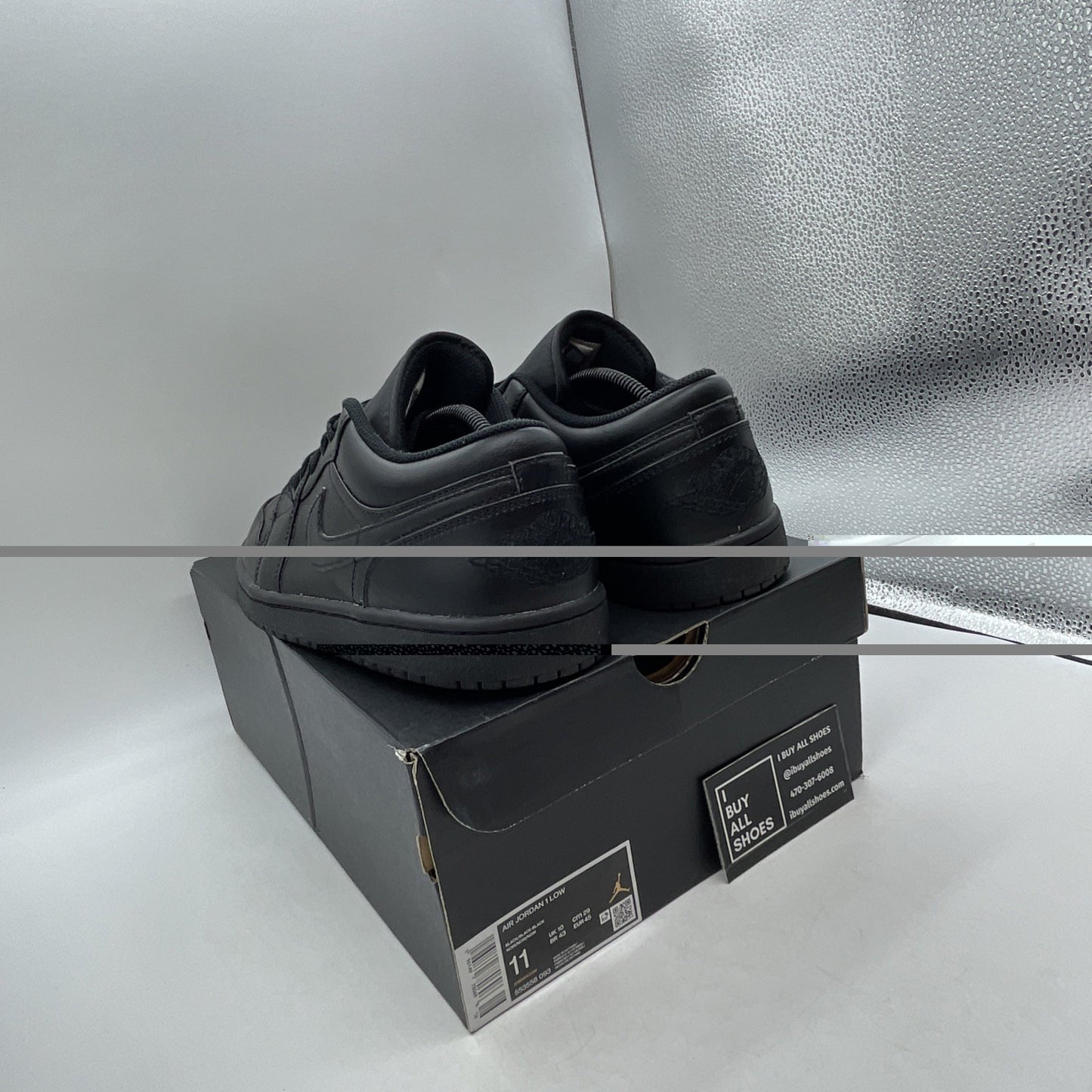 Size 11 - Air Jordan 1 2022 Low Triple Black (553558-093)