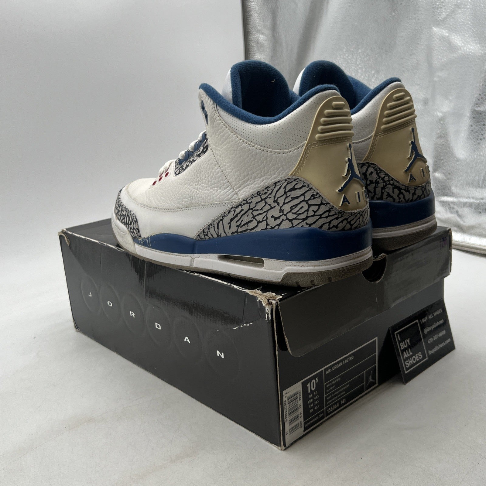 Size 10.5 - Air Jordan 3 Retro 2001 True Blue (136064-141)