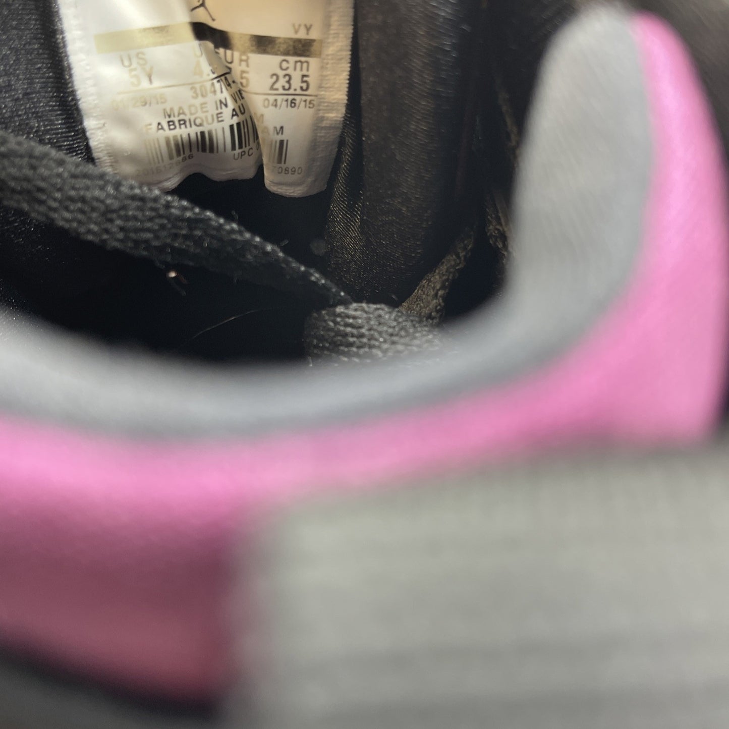 Size 5Y - Air Jordan 7 Retro Bordeaux 2015 (304774-034)