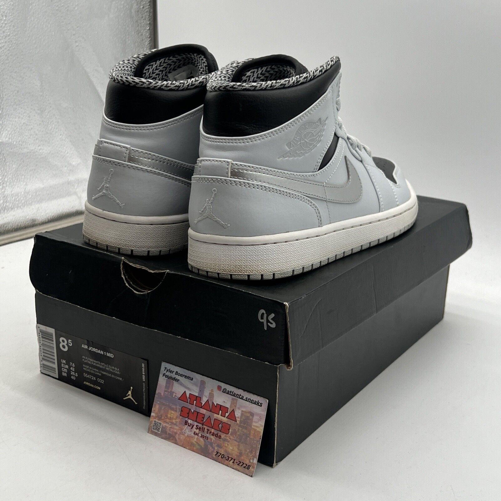 Size 8.5 - Air Jordan 1 Retro Mid Wolf Grey Black Leather (554724-032)