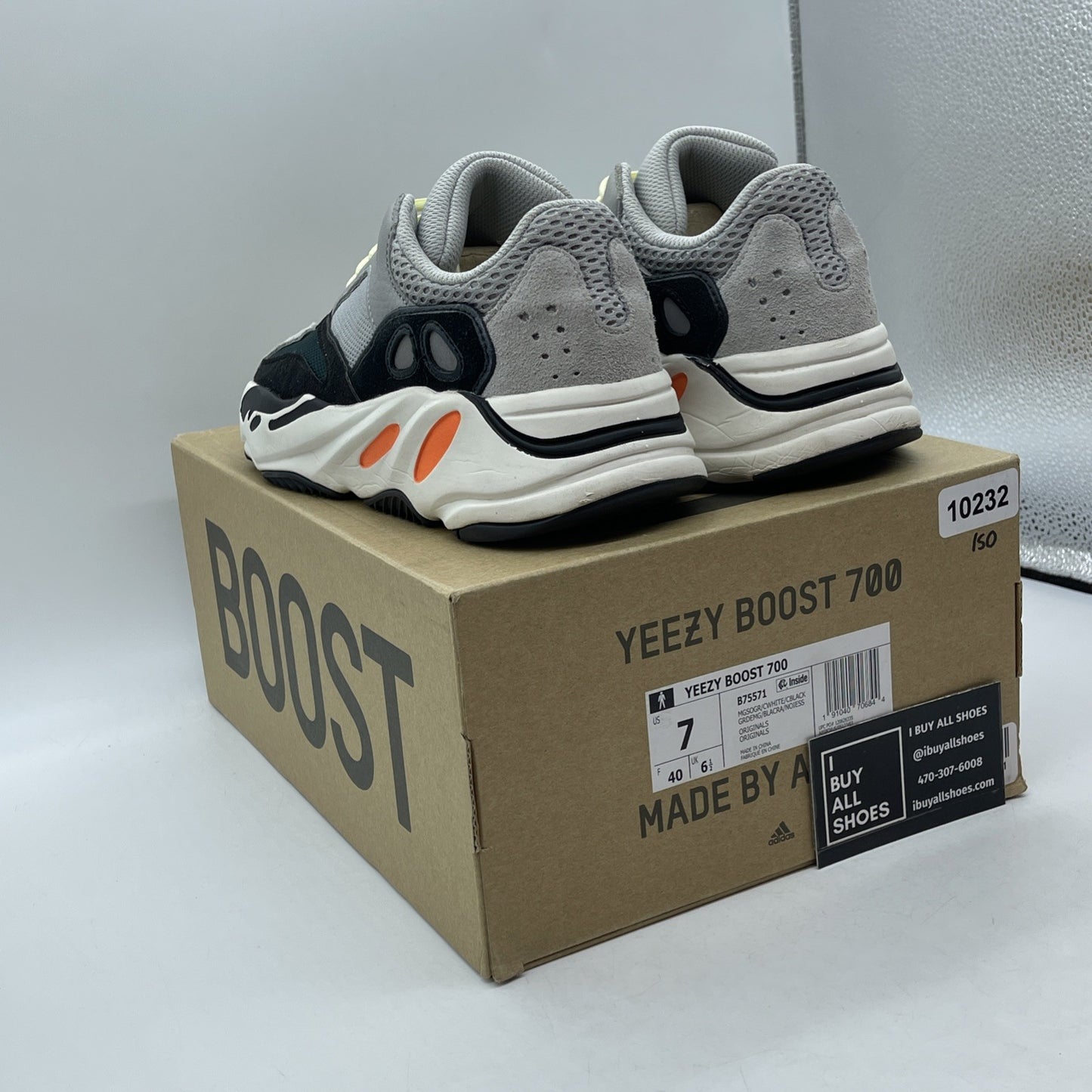 Size 7 - adidas Yeezy Boost 700 Low Wave Runner Suede Leather (B75571)