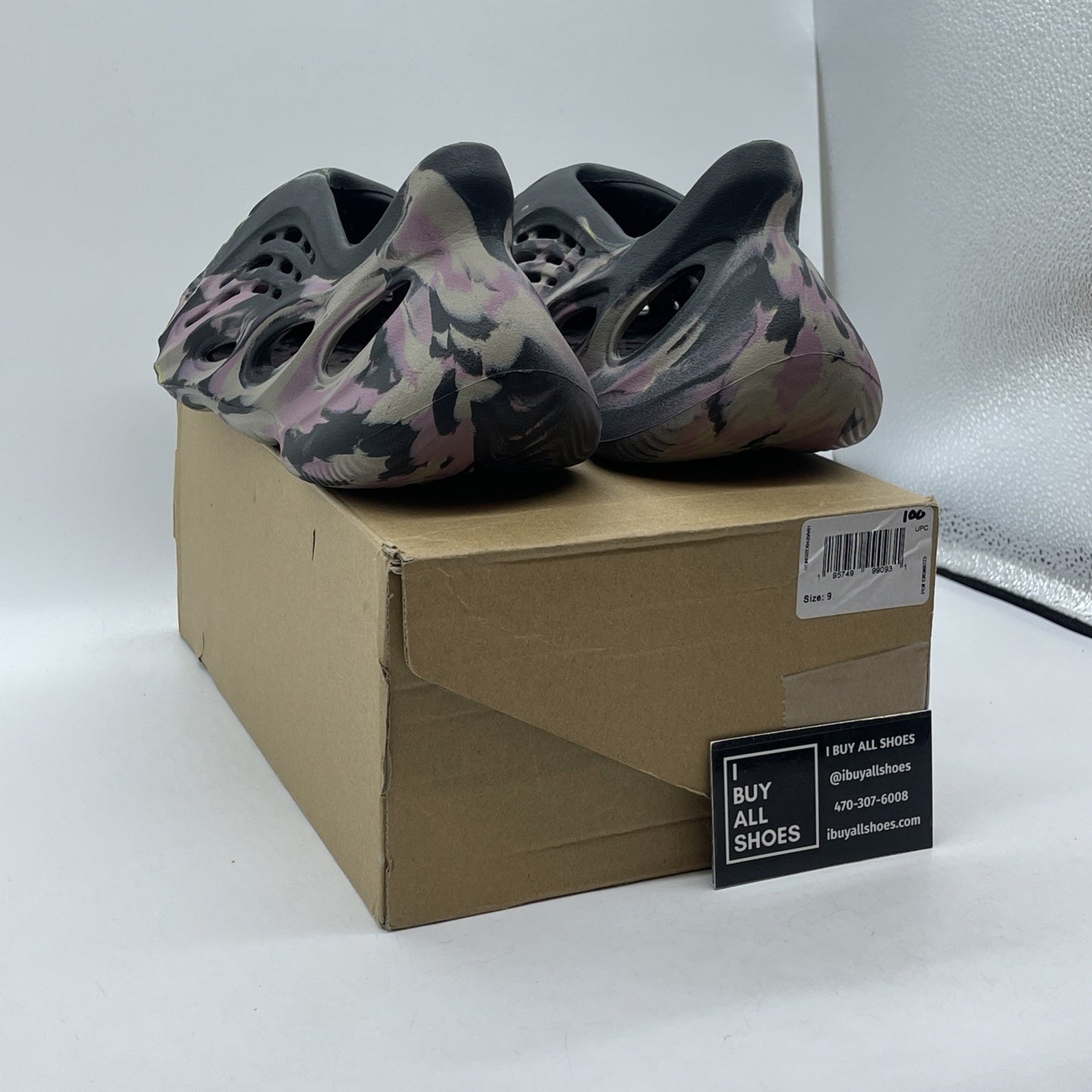 Size 9 - Adidas Yeezy Foam Runner MX Carbon Black Purple Rubber (IG9562)