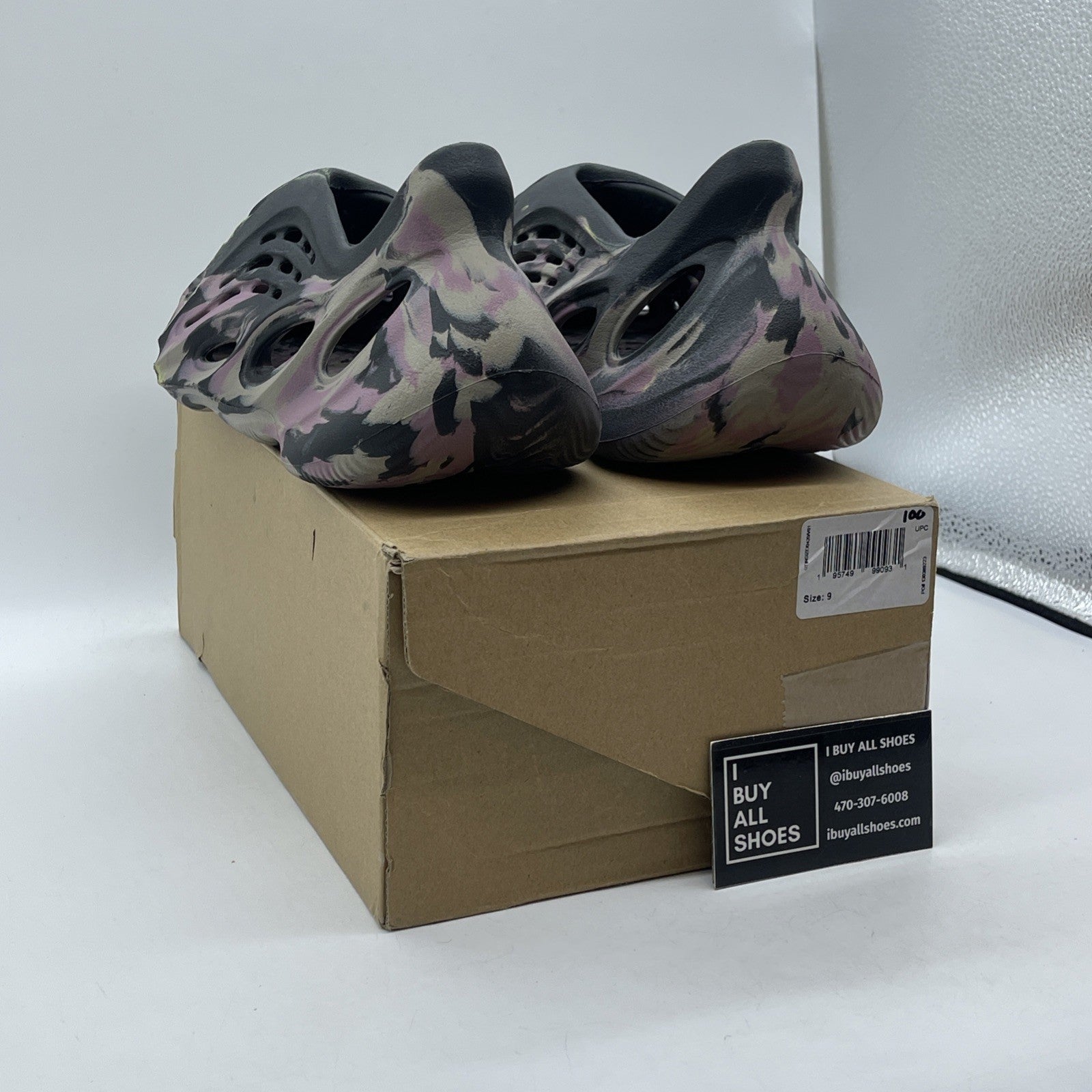 Size 9 - Adidas Yeezy Foam Runner MX Carbon Black Purple Rubber (IG9562)