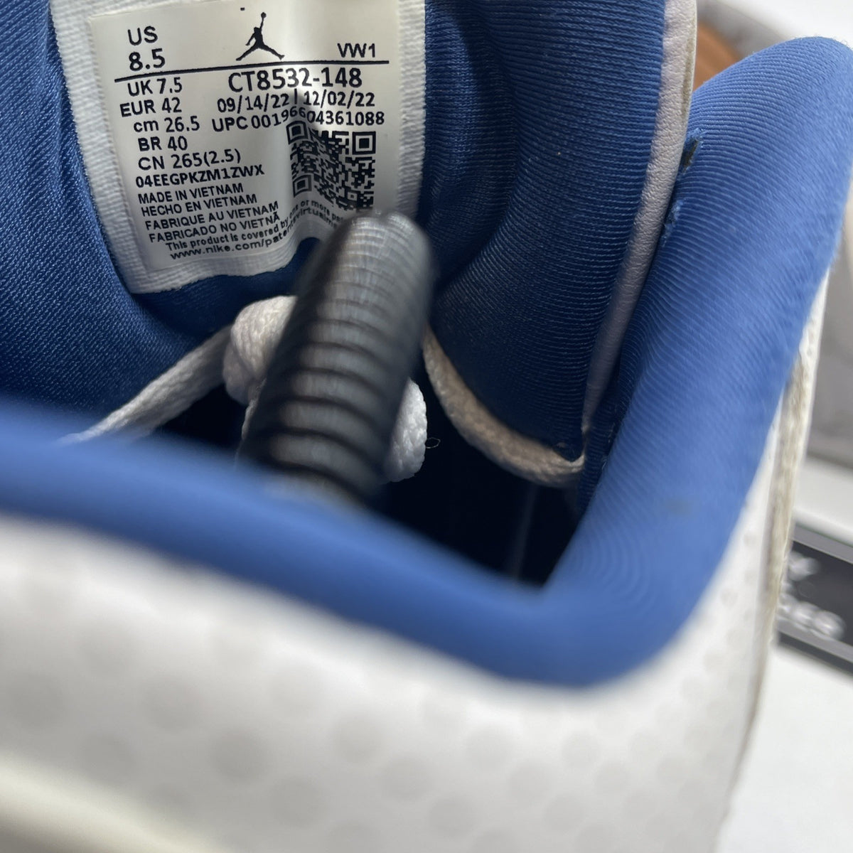 Size 8.5 - Air Jordan 3 Retro Mid Washington Wizards (CT8532-148)