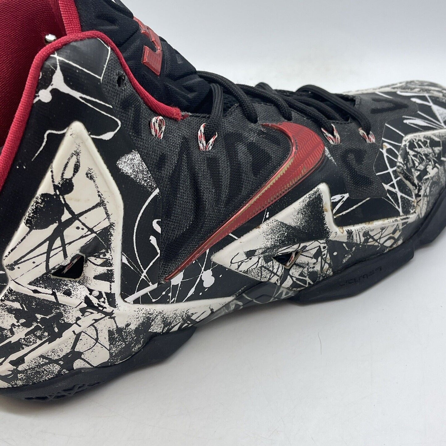 Size 10.5 - Nike LeBron 11 Graffiti Black White Red Leather (616175-100)