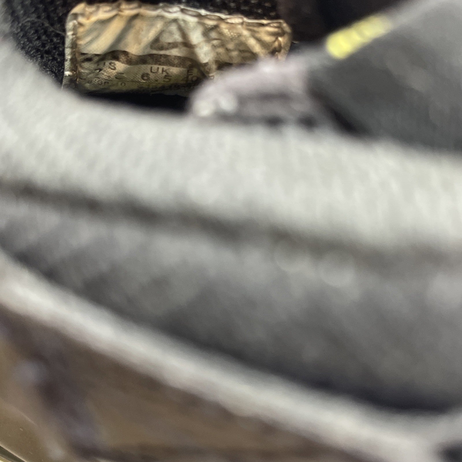 Size 7.5 - Nike Air Force 1 Foamposite Kobe (415419-550)