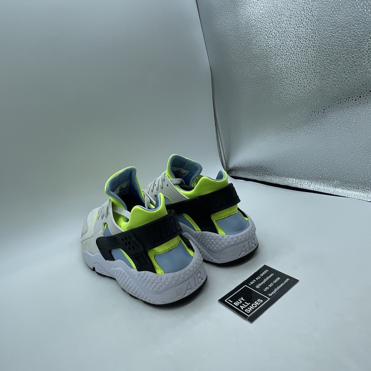 Size 13 - Nike Air Huarache Off White (318429-107)