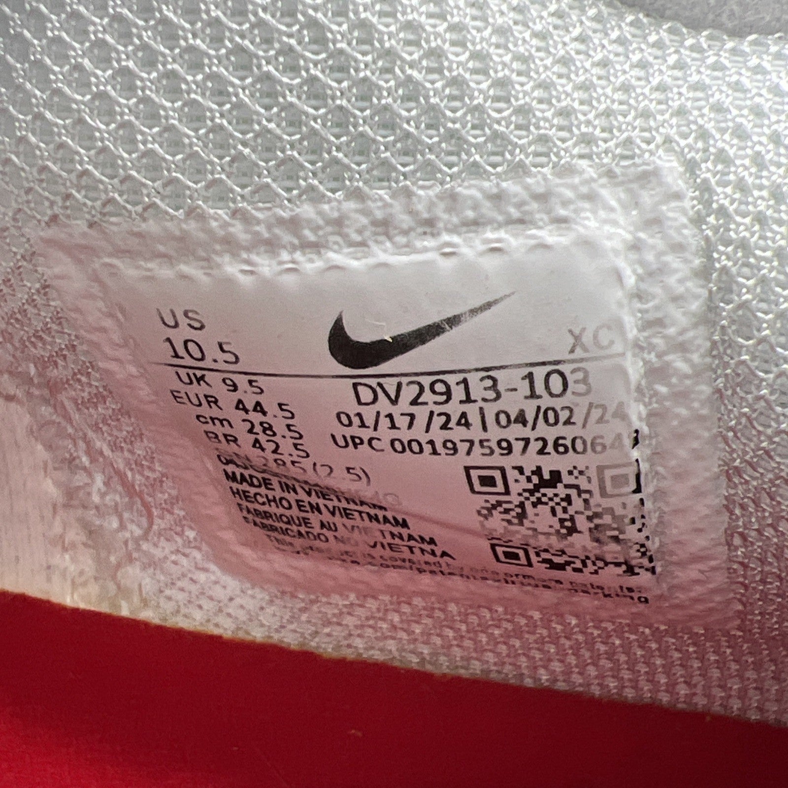 Size 10.5 - Nike Air Zoom GT Cut 3 USA (DV2913-103)