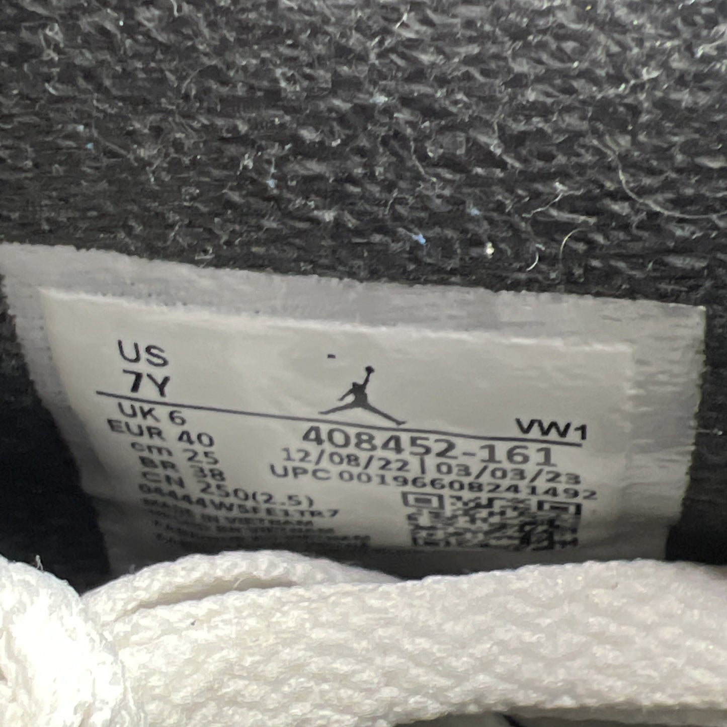 Size 7 - Air Jordan 4 Retro Mid Red Cement (408452-161)