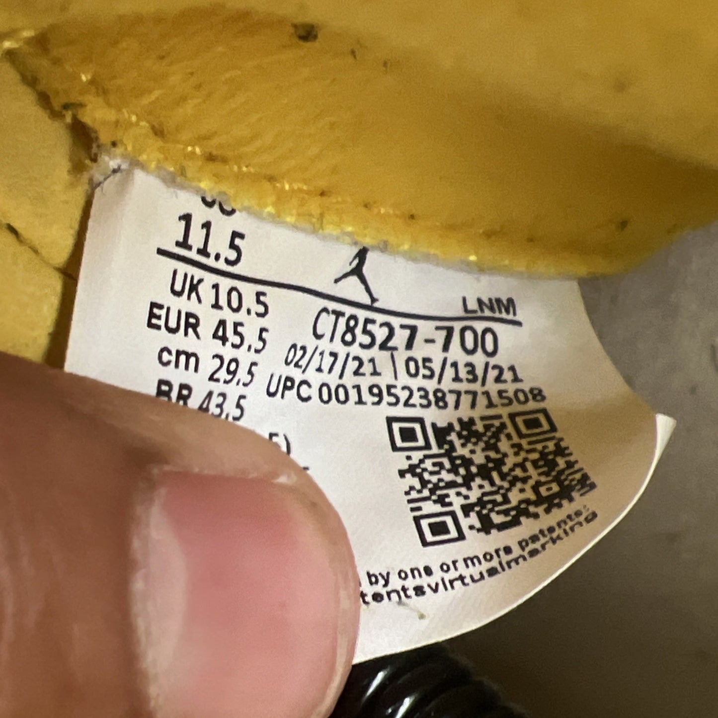 Size 11.5 - Air Jordan 4 Retro Mid Lightning (CT8527-700)