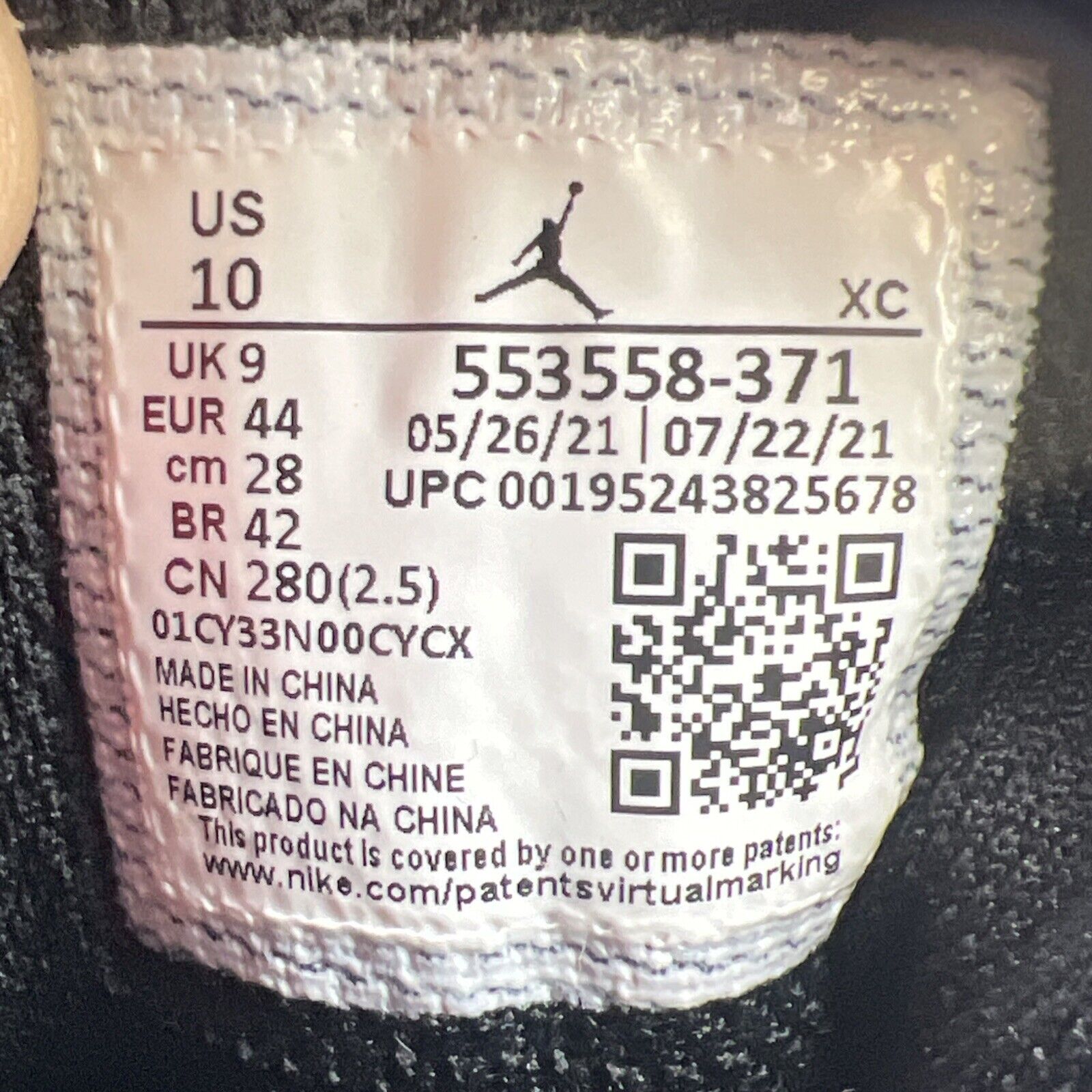 Size 10 - Air Jordan 1 Low Green Toe 2021 (553588-371)