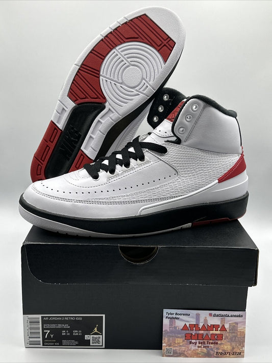 Air Jordan 2 Retro GS Chicago 2022 Boy Grade School 