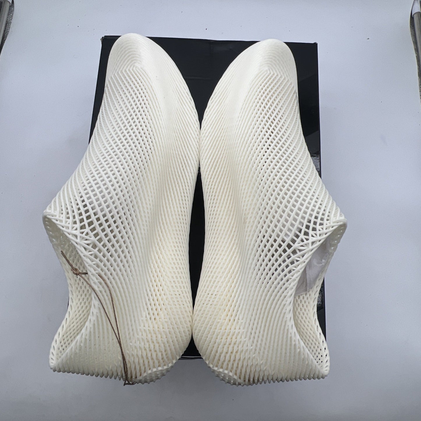 Size 13.5 - adidas Kith x Climacool 4D Off White Light Brown (KI0565)