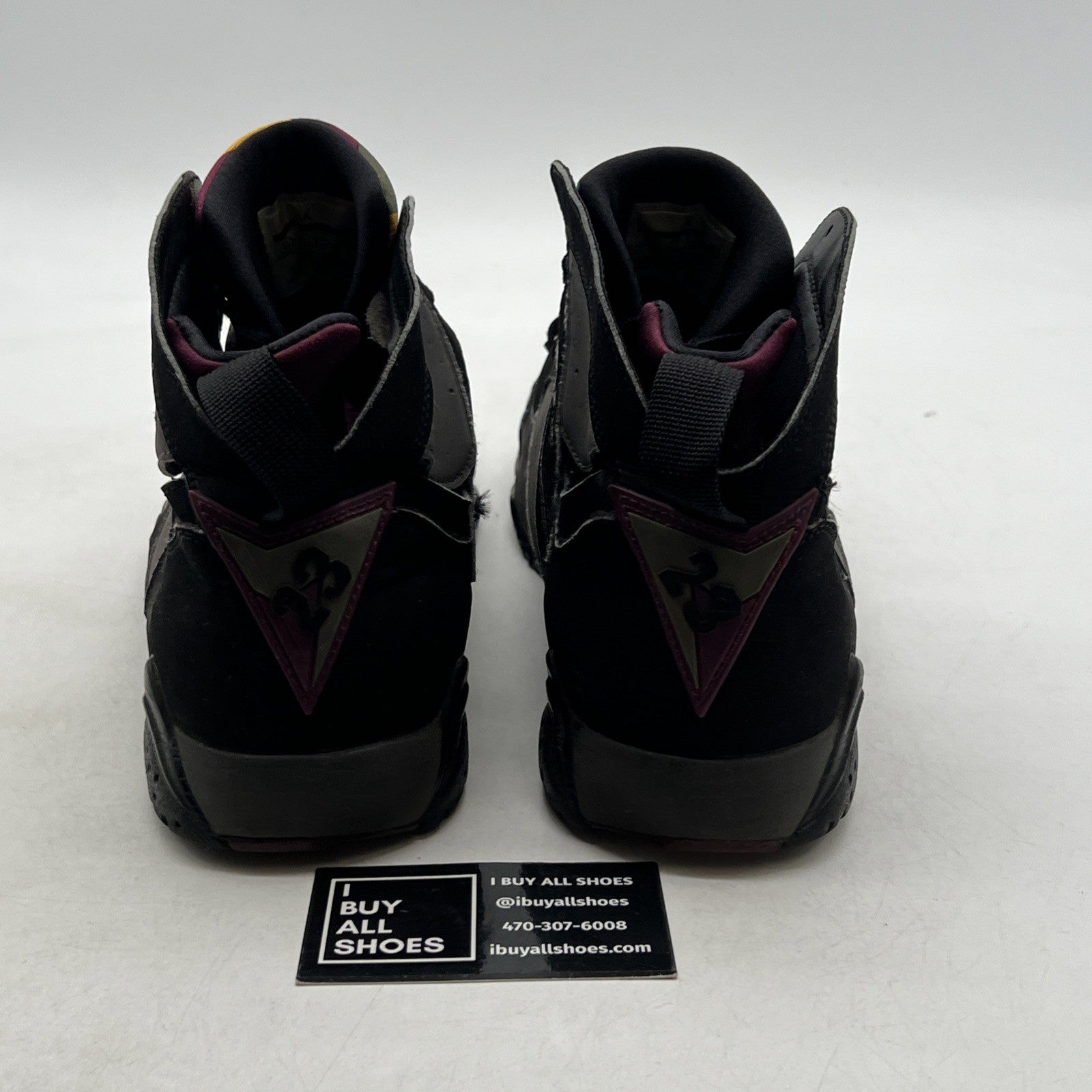 Size 10.5 - Air Jordan 7 Retro Bordeaux 2015 (304775-034)