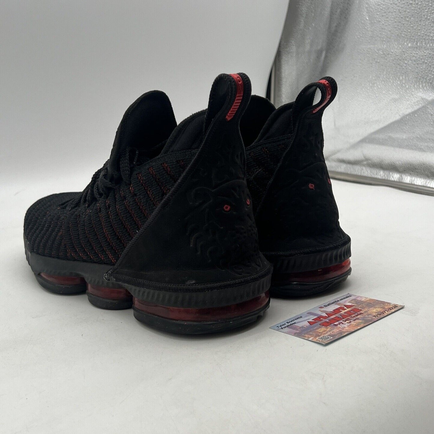 Size 9 - Nike LeBron 16 Fresh Bred (AO2588-002)