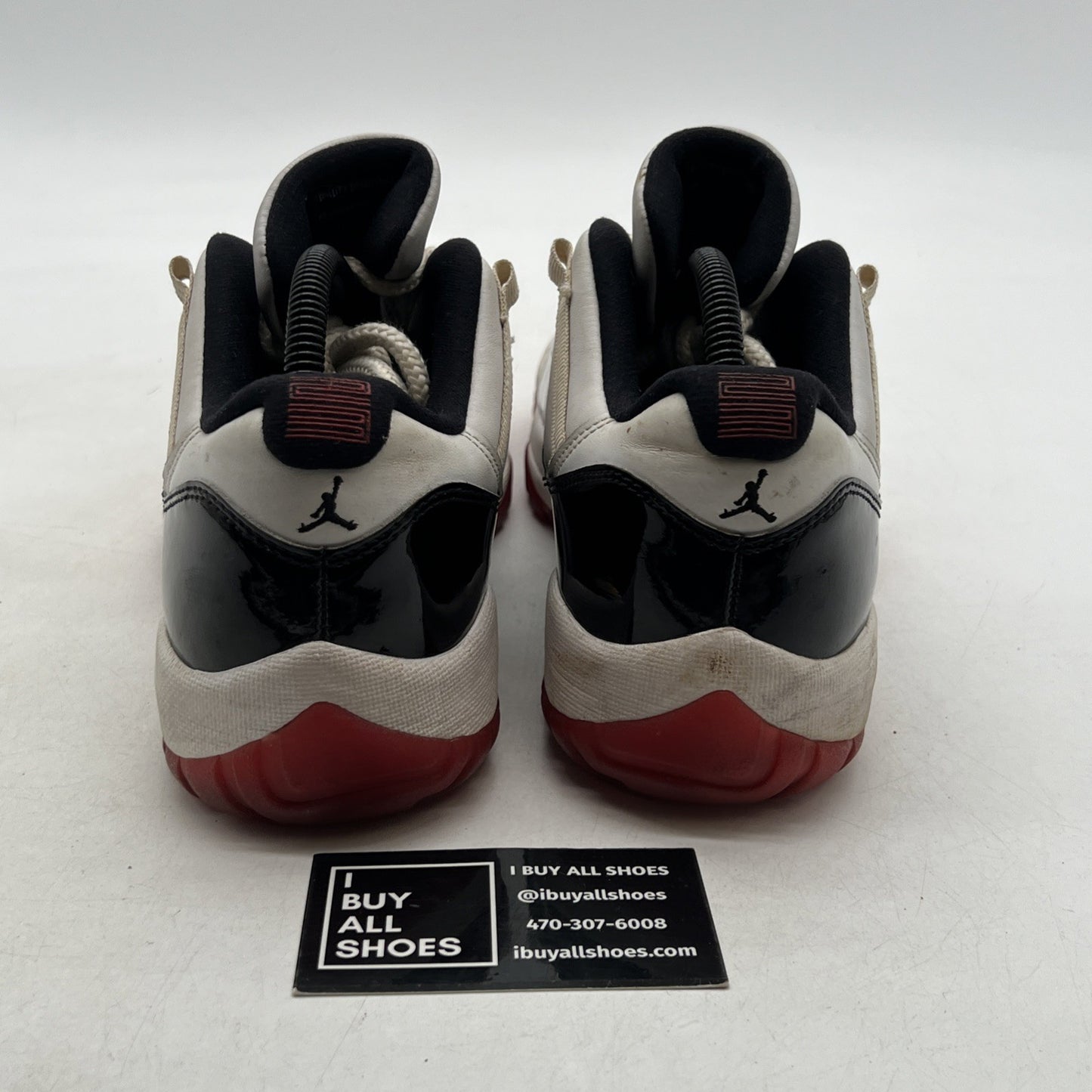 Size 8.5 - Air Jordan 11 Retro Low Concord-Bred (AV2187-160)