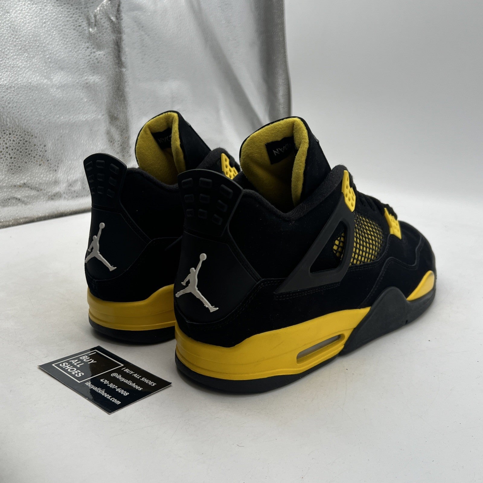 Size 13 - Air Jordan 4 Retro Mid Thunder (DH6927-017)