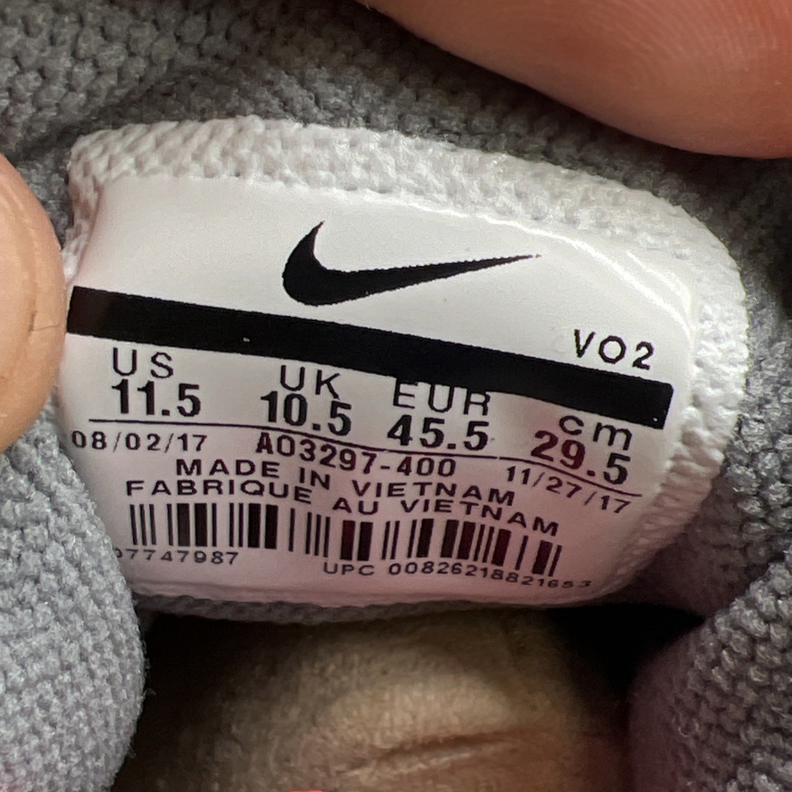Size 11.5 - Nike Air Humara ´17 QS Concord/Bronzine/Light Cream (AO3297-400)