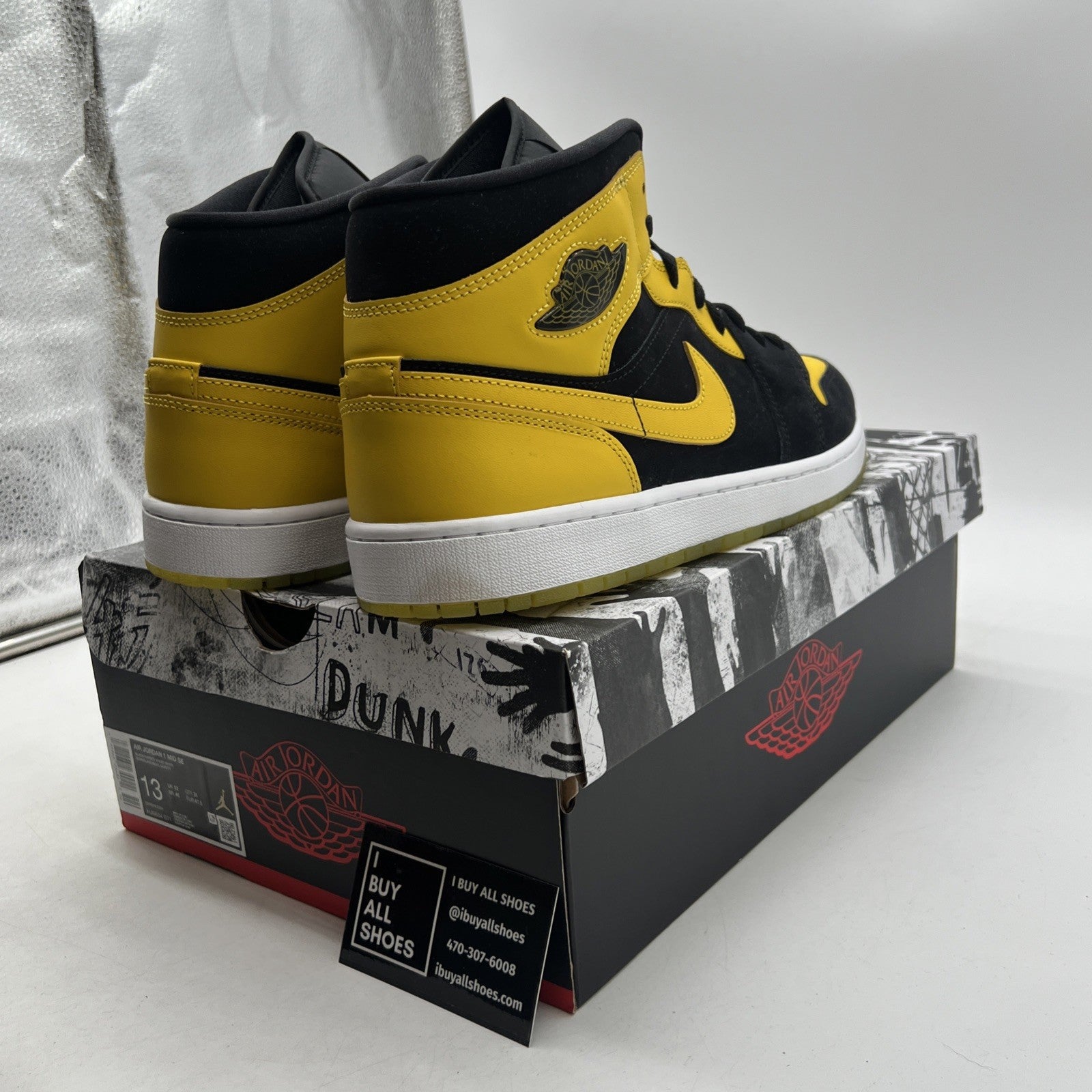 Size 13 - Air Jordan 1 SE 2025 Mid New Love (HJ6654-071)