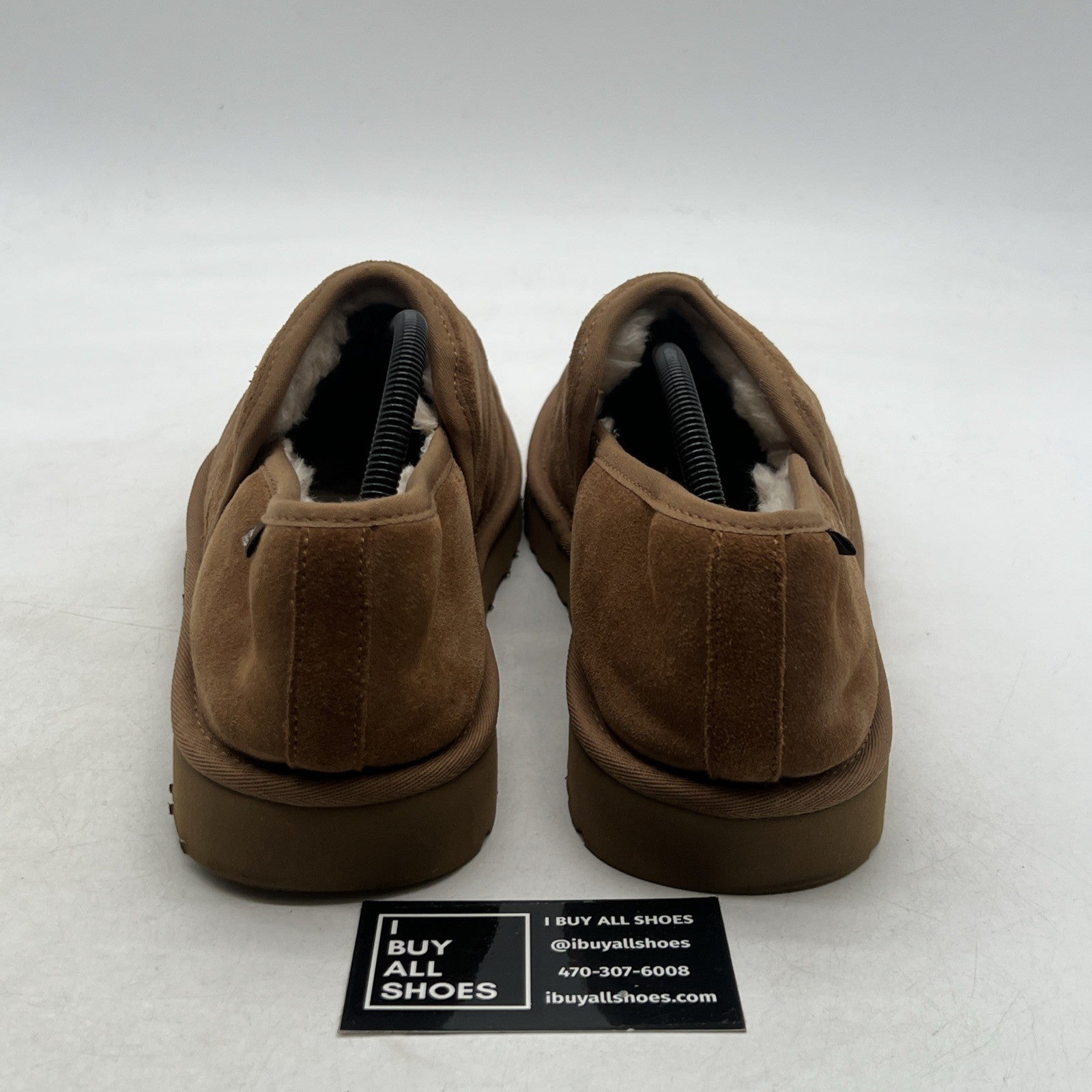 Size 10 - Ugg Australia Men`s Leisure Outdoor Slipper