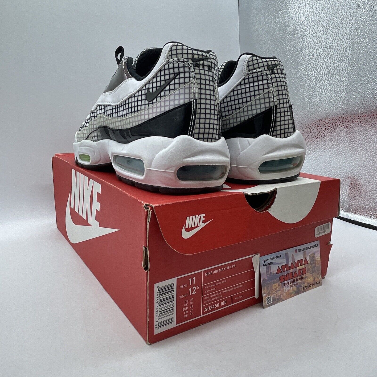 Size 11 - Nike Air Max 95 LV8 Grid White Black Purple Leather (AO2450-100)