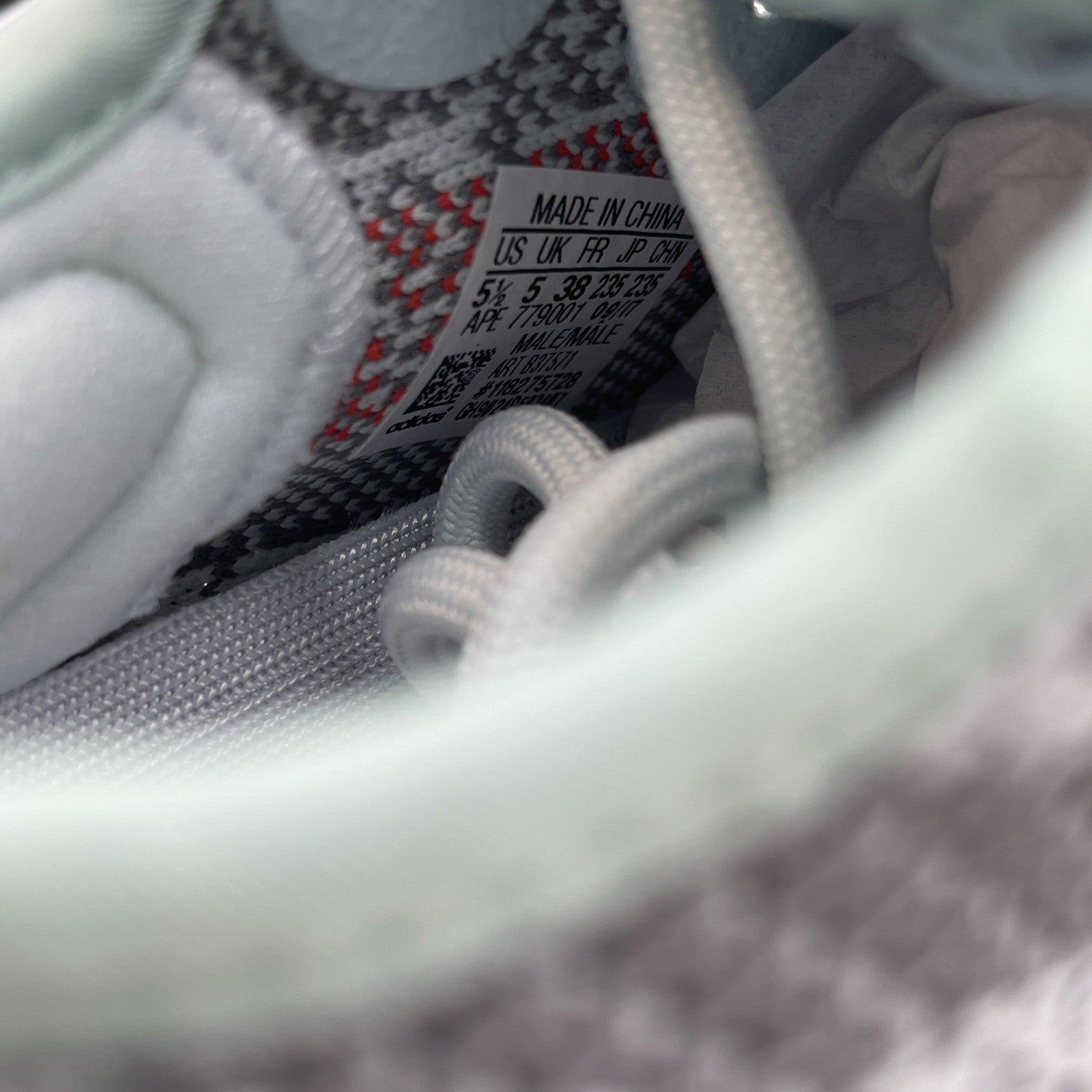 Size 5.5 - adidas Yeezy Boost 350 V2 Low Blue Tint Suede (B37571)