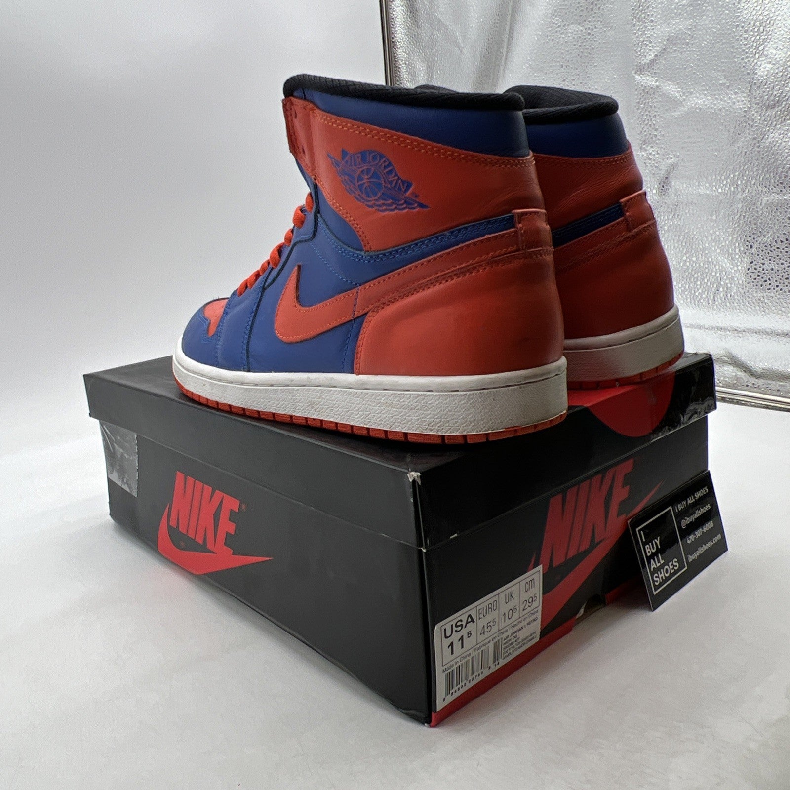 Size 11.5 - Air Jordan 1 Retro OG High Knicks (555088-407)