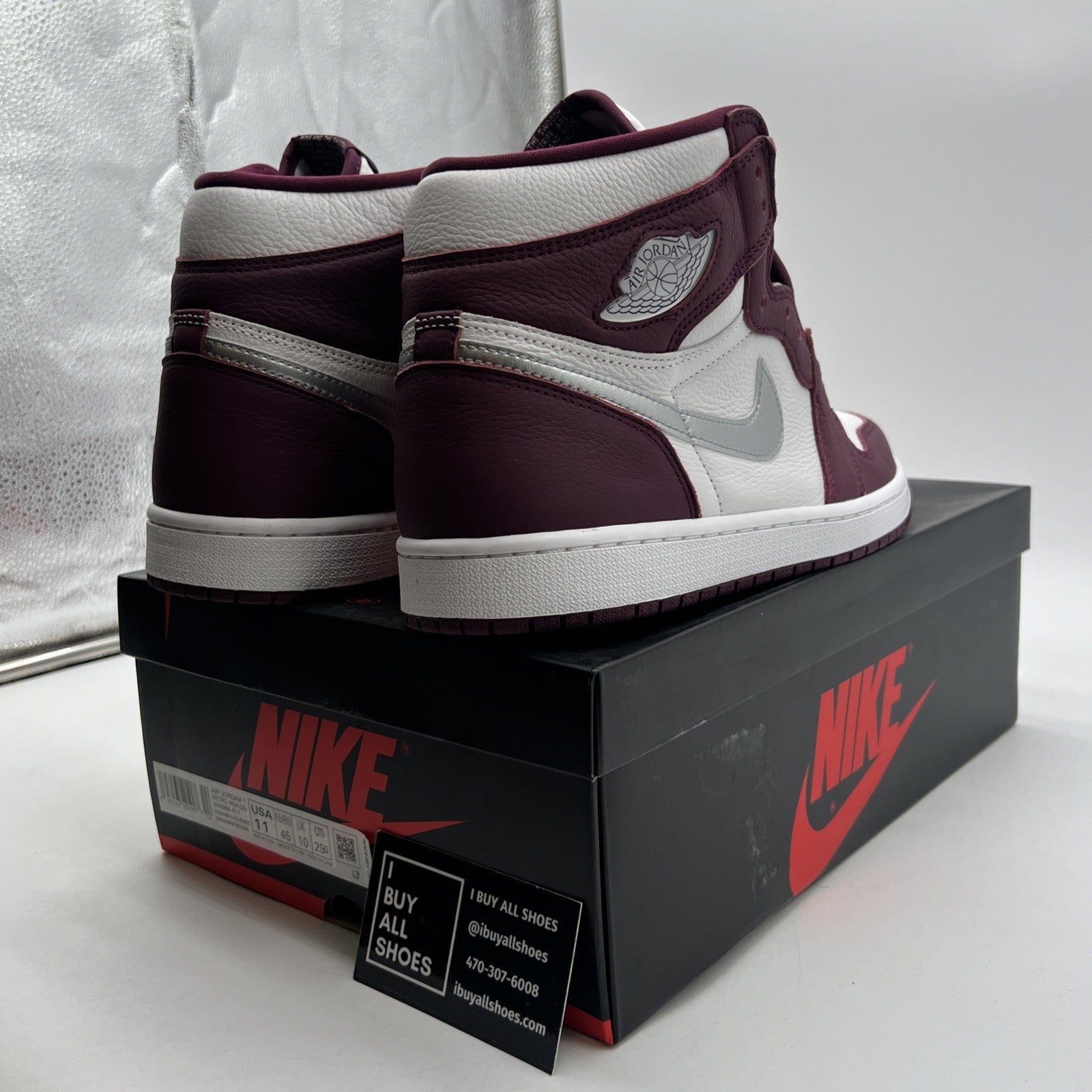 Size 11 - Air Jordan 1 Retro High OG Bordeaux (555088-611)