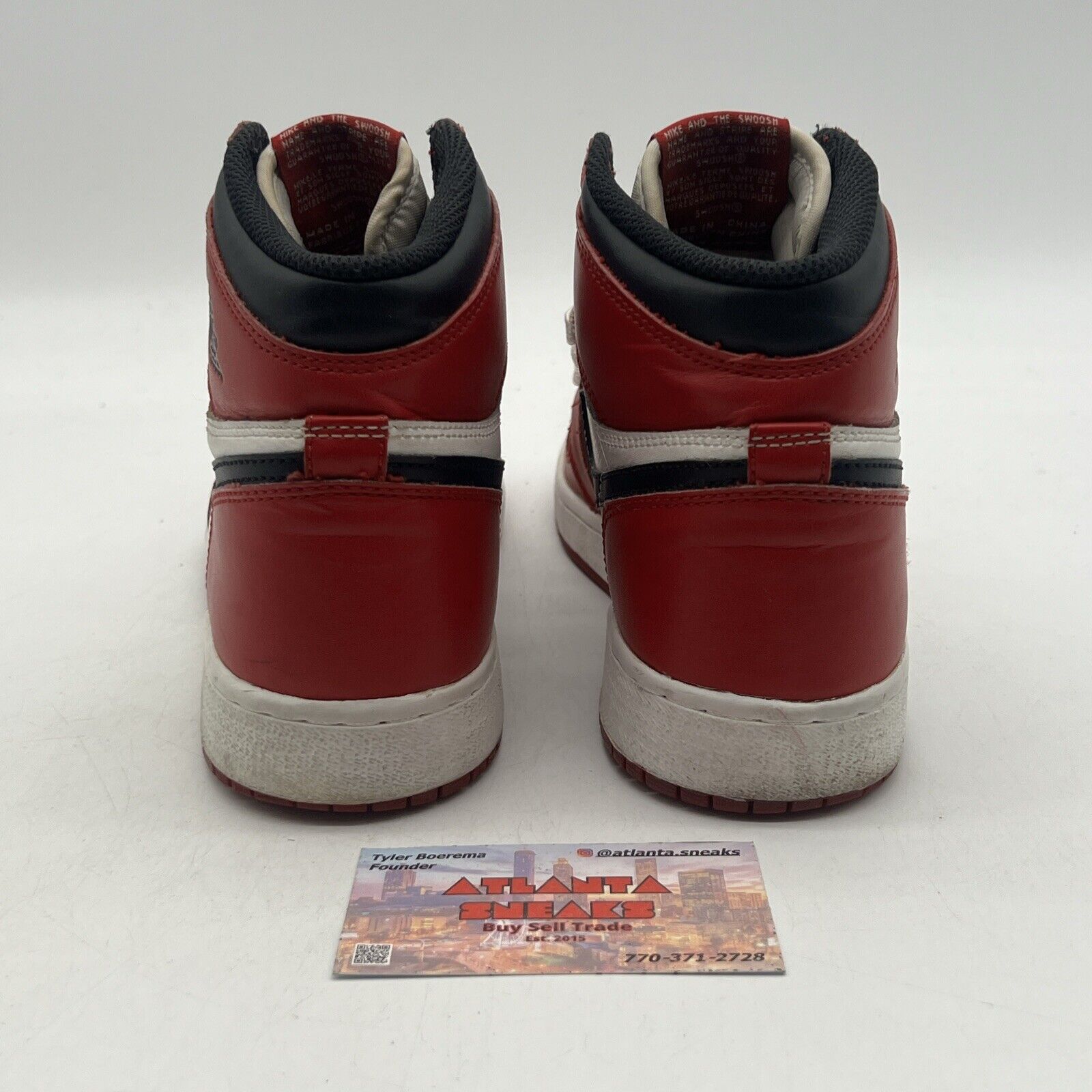 Size 7Y - Jordan 1 Retro OG High Chicago Black White Red Leather (575441-101)