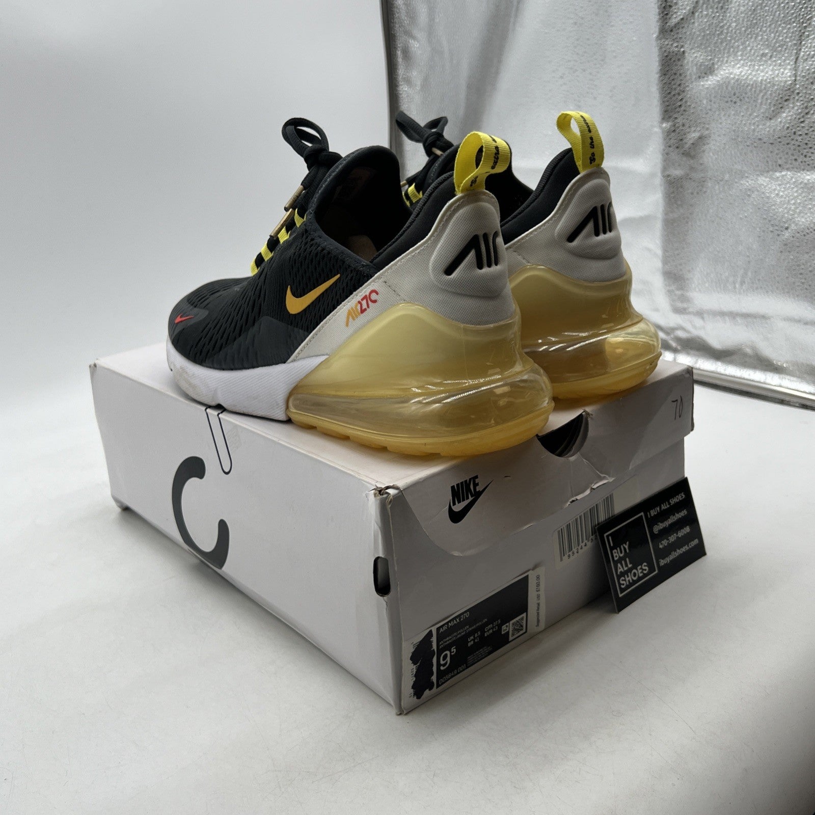 Size 9.5 - Nike Air Max 270 Go The Extra Smile (DO5849-001)