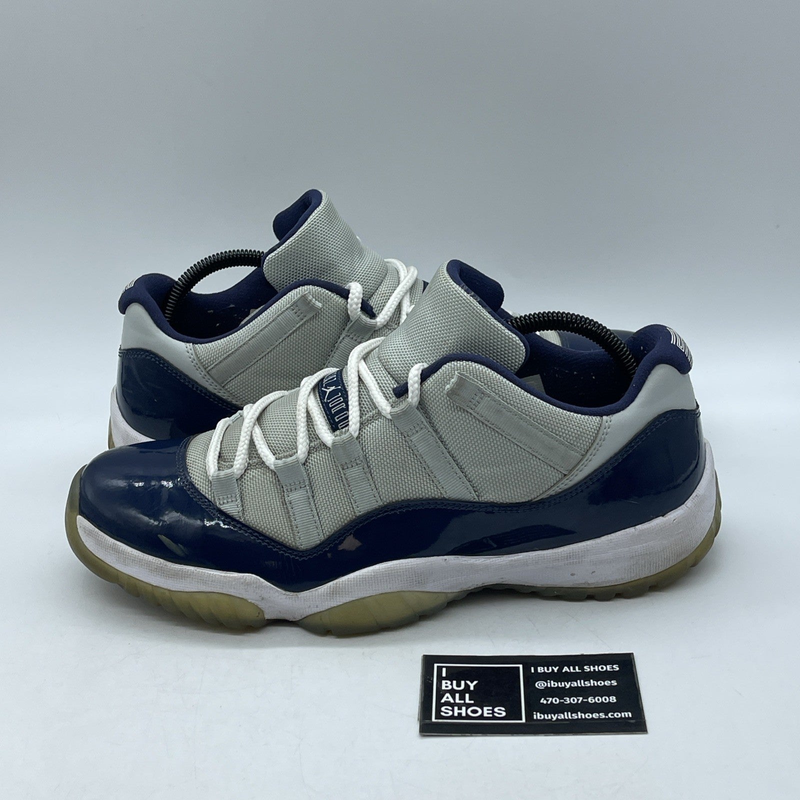 Size 10.5 - Air Jordan 11 Retro Low Georgetown (528895-007)