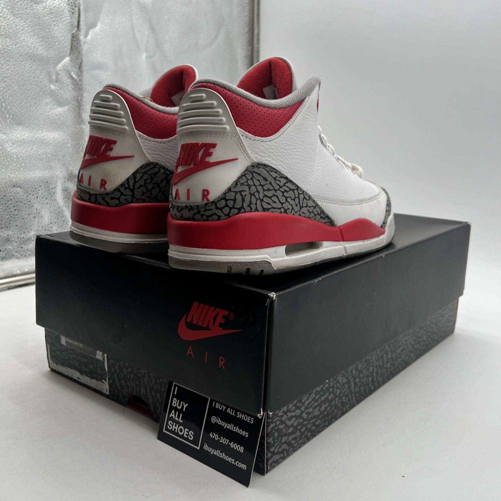 Size 10 - Air Jordan 3 Retro Mid Fire Red (DN3707-160)