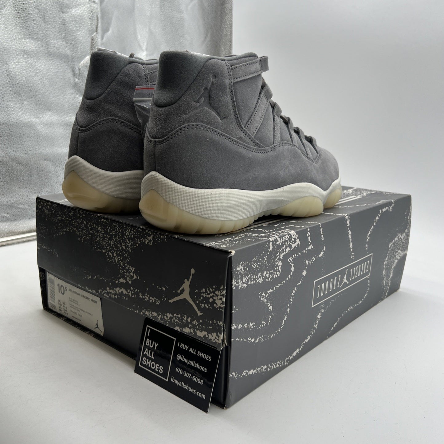 Size 10.5 - Air Jordan 11 Retro Premium Grey Suede (914433-003)