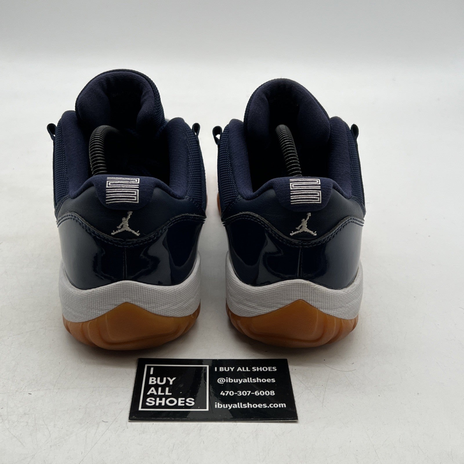 Size 9.5 - Air Jordan 11 Retro Low Navy Gum (528895-405)