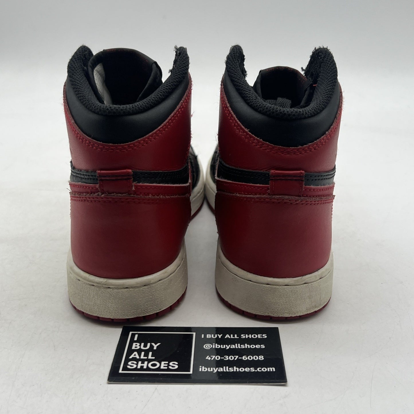 Size 6Y - Air Jordan 1 Retro OG High Banned Bred (555088-001)