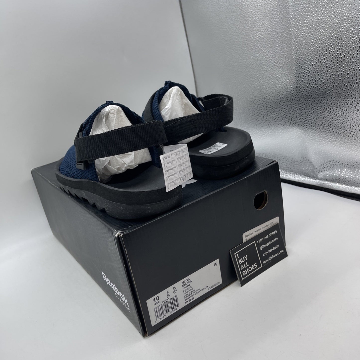 Size 10 - Reebok Beatnik Unisex Collegiate Navy Suede (FY2950)