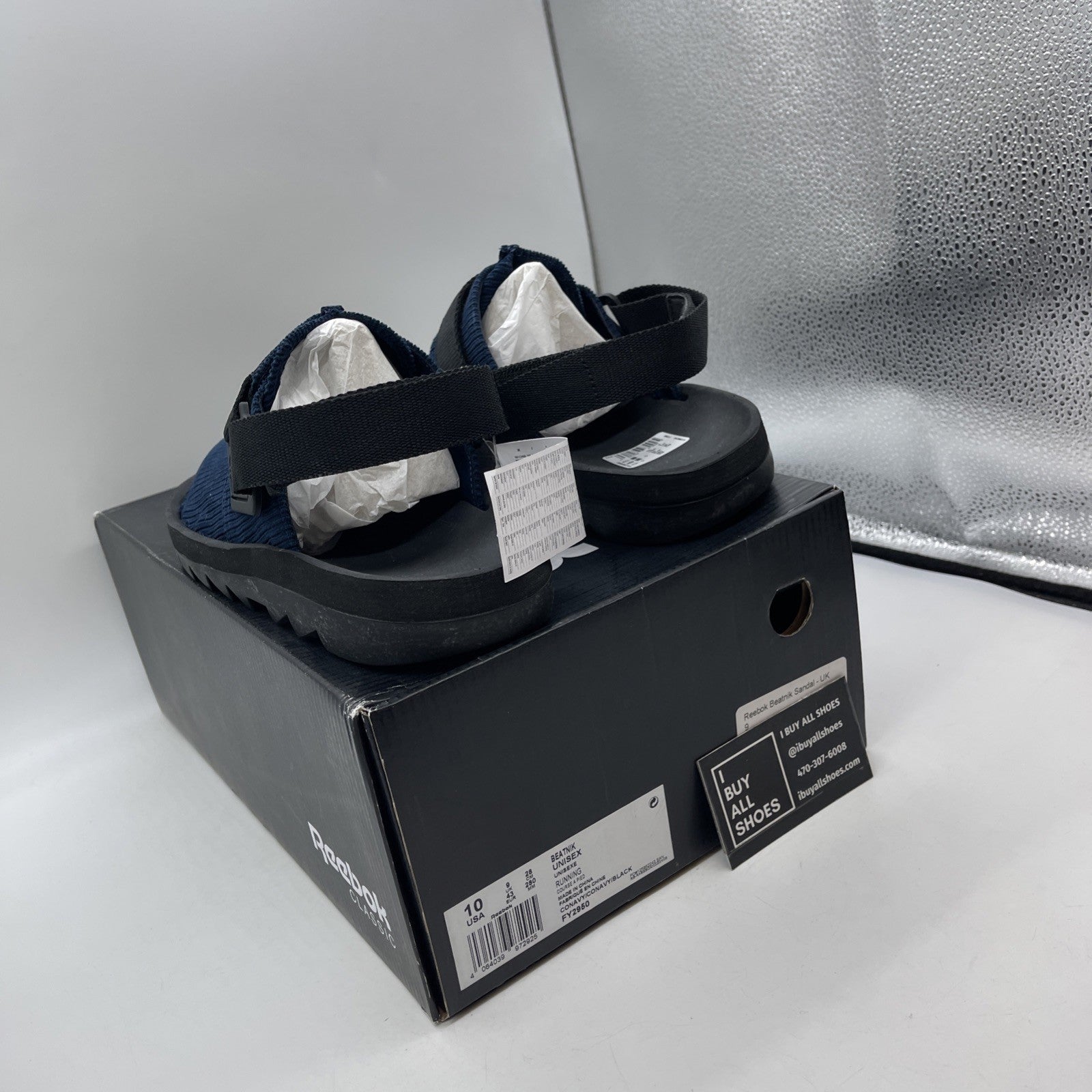 Size 10 - Reebok Beatnik Unisex Collegiate Navy Suede (FY2950)