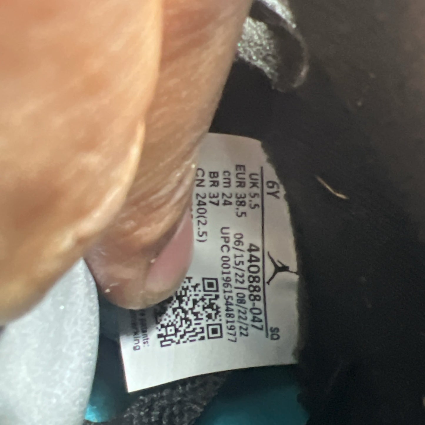 Size 6Y - Air Jordan 5 Retro Mid Aqua (440888-047)