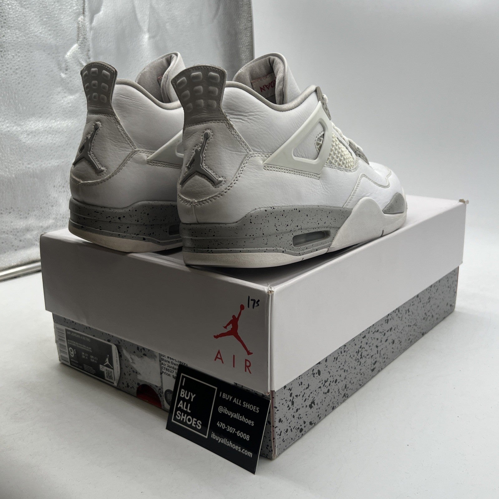 Size 9.5 - Air Jordan 4 Retro Mid White Oreo (CT8527-100)