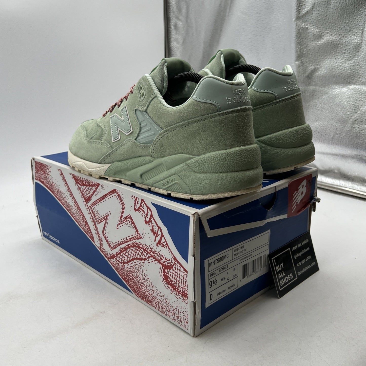 Size 9.5 - New Balance 580 Mint - (MRT580MC)