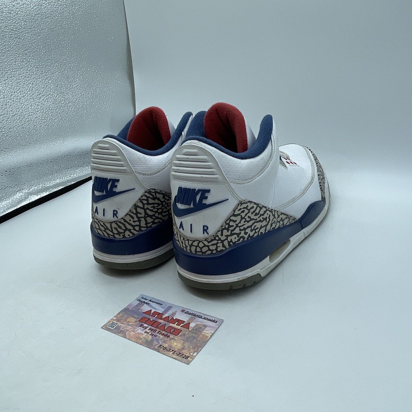 Size 11 - Jordan 3 Retro OG Mid True Blue White Grey Red Suede (854262-106)