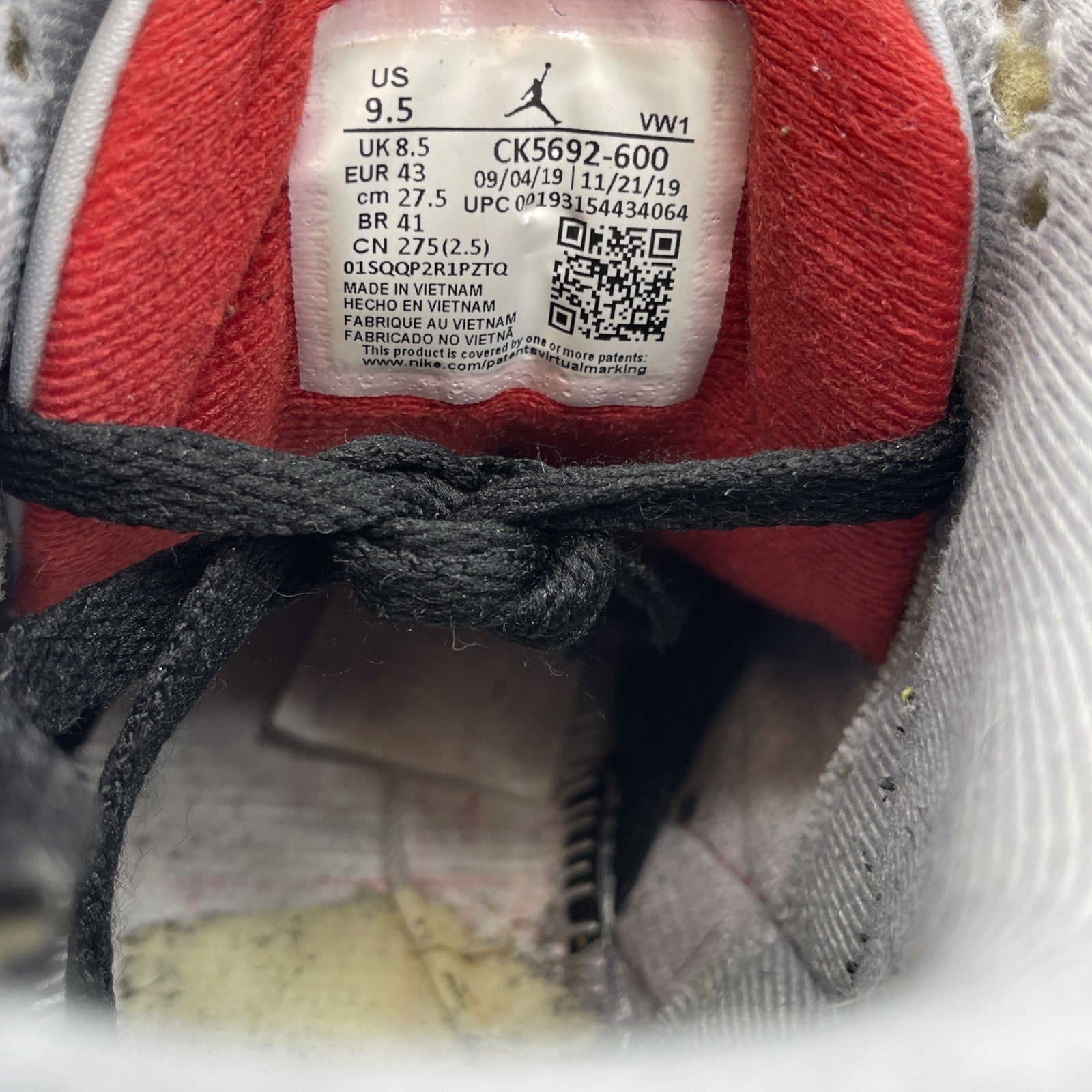 Size 9.5 - Jordan 3 Retro SE Mid Unite Red Grey Suede Leather (CK5692-600)