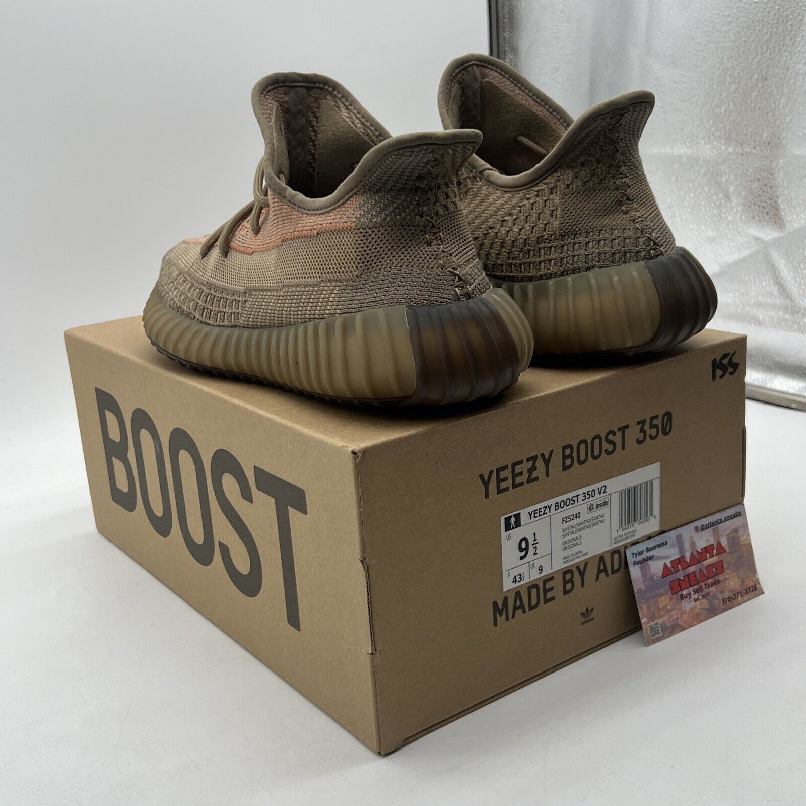 Size 9.5 - Yeezy Boost 350 V2 Sand Taupe(FZ5240)