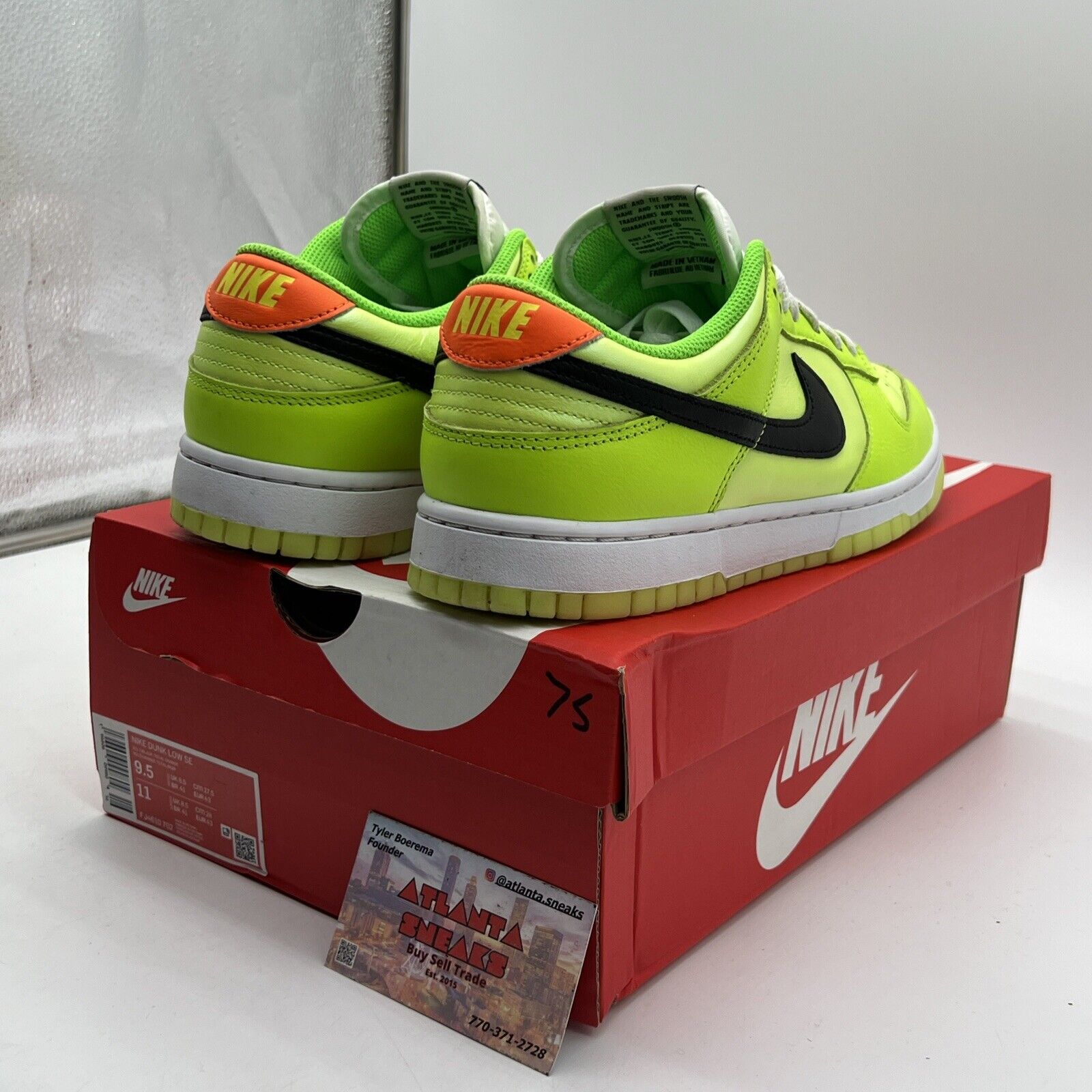 Size 9.5 - Nike Dunk SE Low Volt  (FJ4610-702) Black White