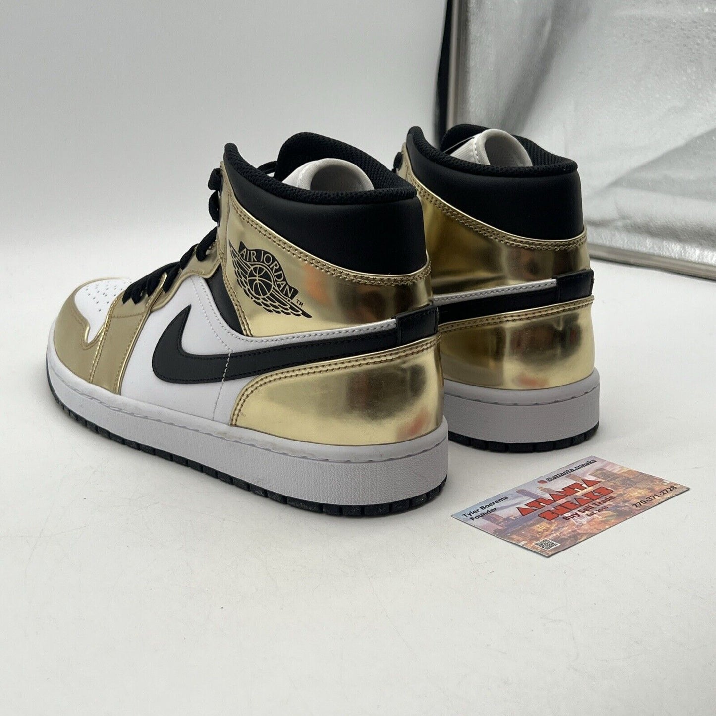 Size 10 - Jordan 1 Mid SE Metallic Gold 2020 Black White Leather (DC1419-700)