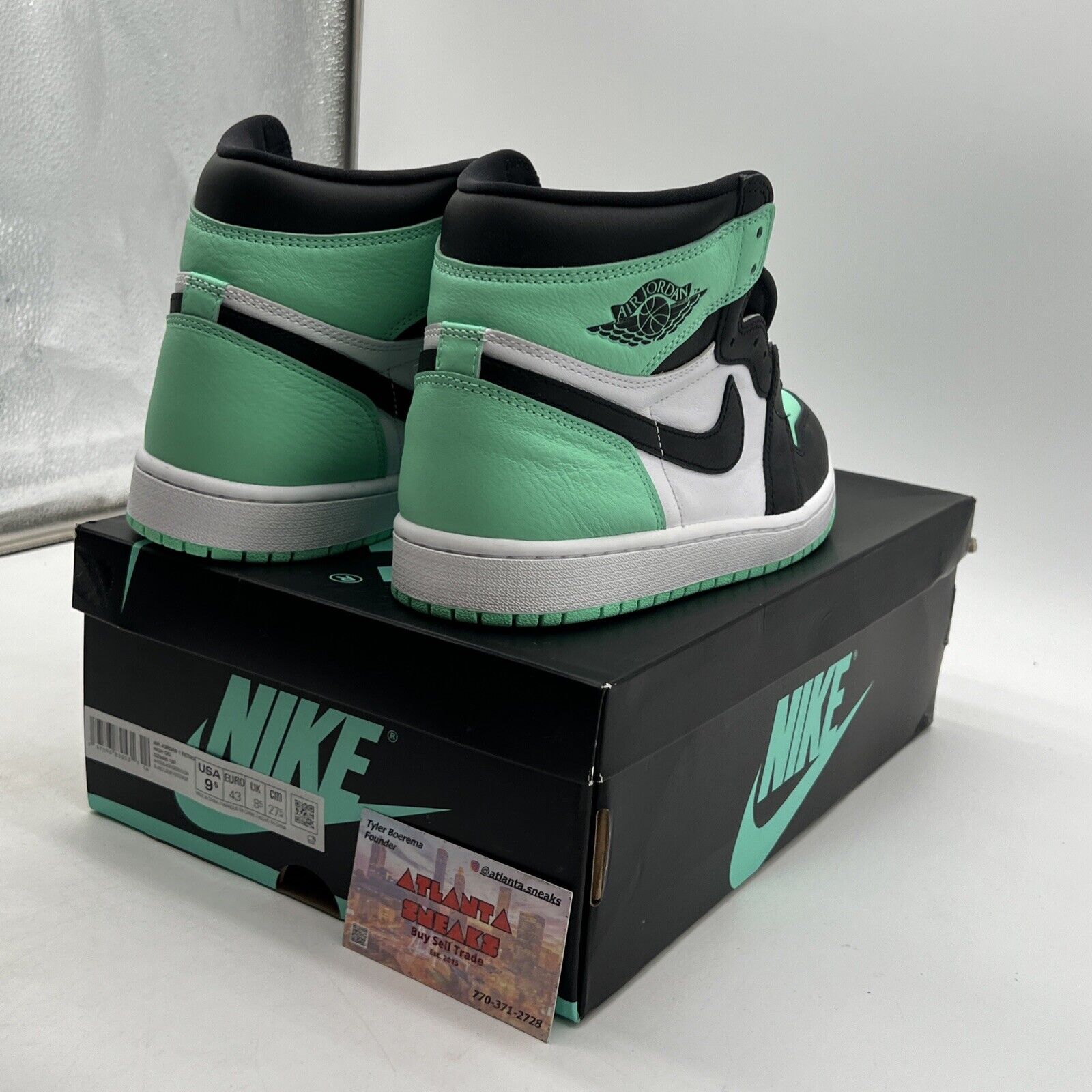 Size 9.5- Air Jordan 1 Retro OG High Green Glow White Black Leather.(DZ5495-130)