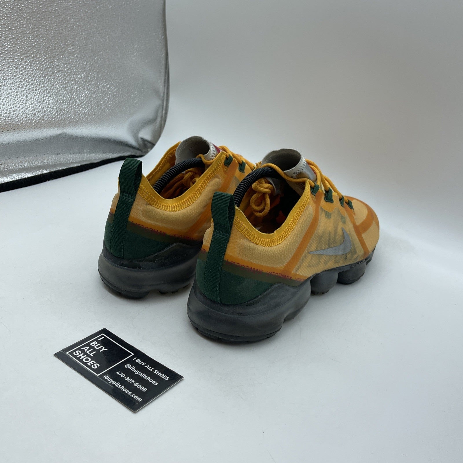 Size 11.5 - Nike Air VaporMax 2019 Canyon Gold (AR6631-700)