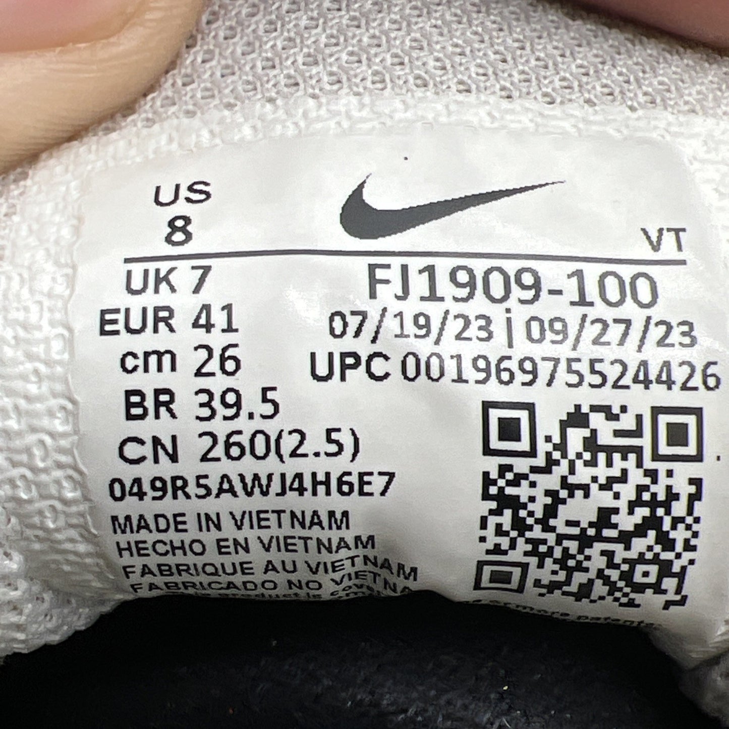 Size 8 - Nike Air Pegasus 2005 (FJ1909-100)